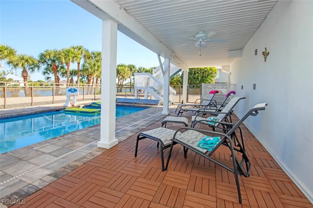 Sanibel FL 33957