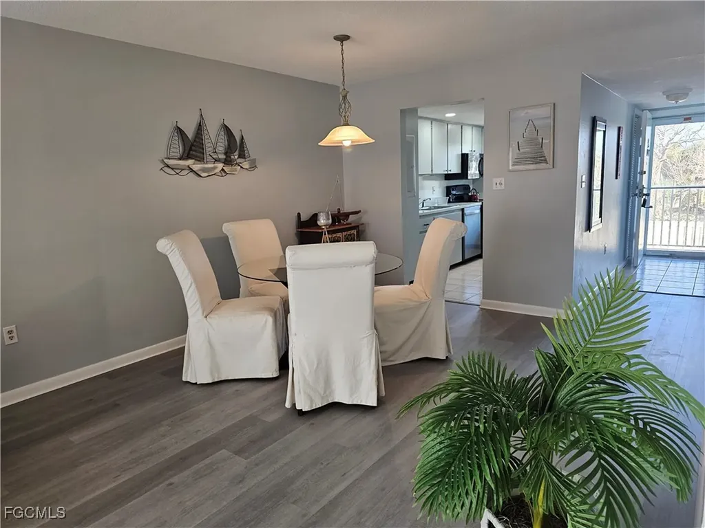 Fort Myers Beach FL, 7400 Estero Boulevard, Unit 214