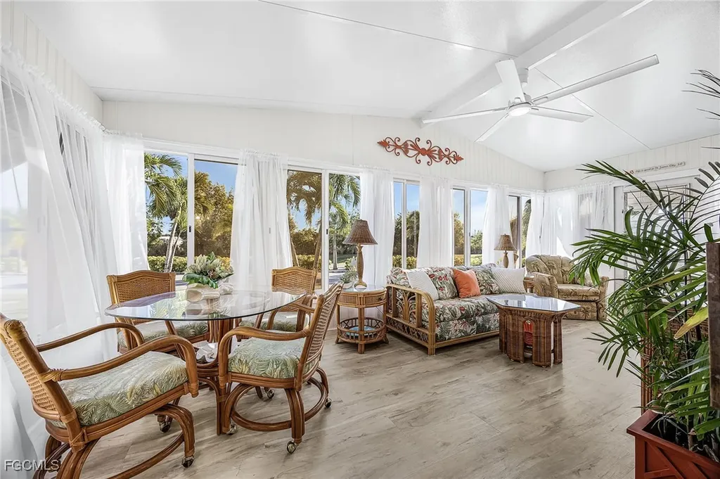 4700 Gulfgate Lane S St. James City FL 33956