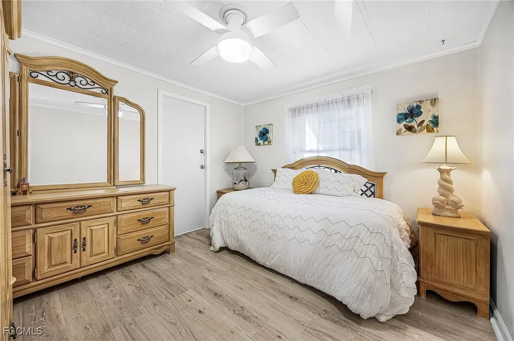 4700 Gulfgate Lane S St. James City FL 33956