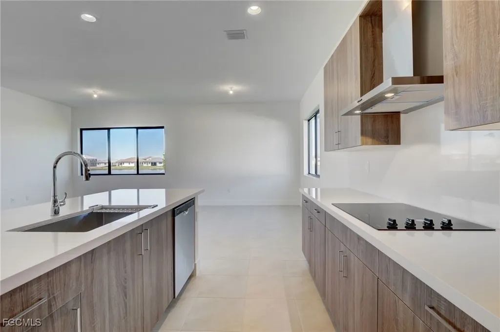 5007 Ofanto Lane Ave Maria FL 34142