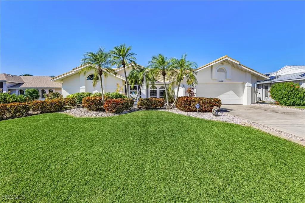 2822 SE 22nd Place Cape Coral FL 33904