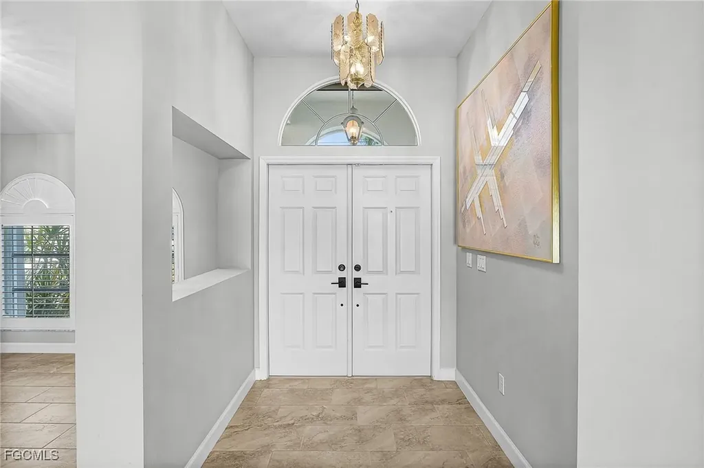 2822 SE 22nd Place Cape Coral FL 33904