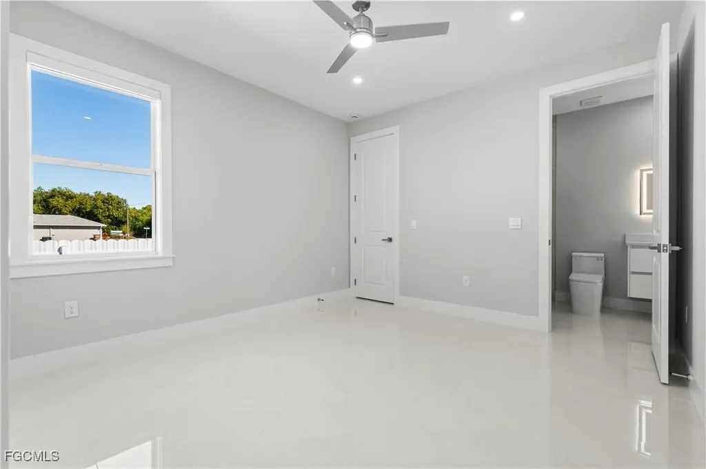 3114 Chiquita Boulevard N Cape Coral FL 33993