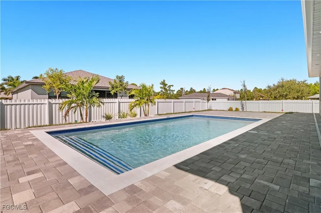 3114 Chiquita Boulevard N Cape Coral FL 33993