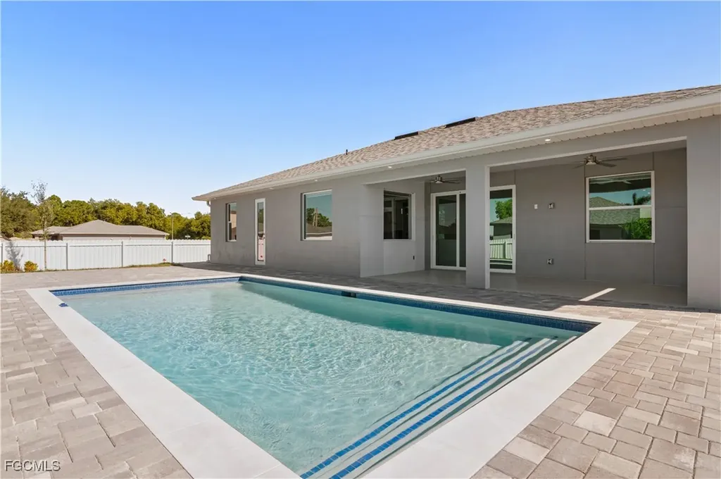 3114 Chiquita Boulevard N Cape Coral FL 33993