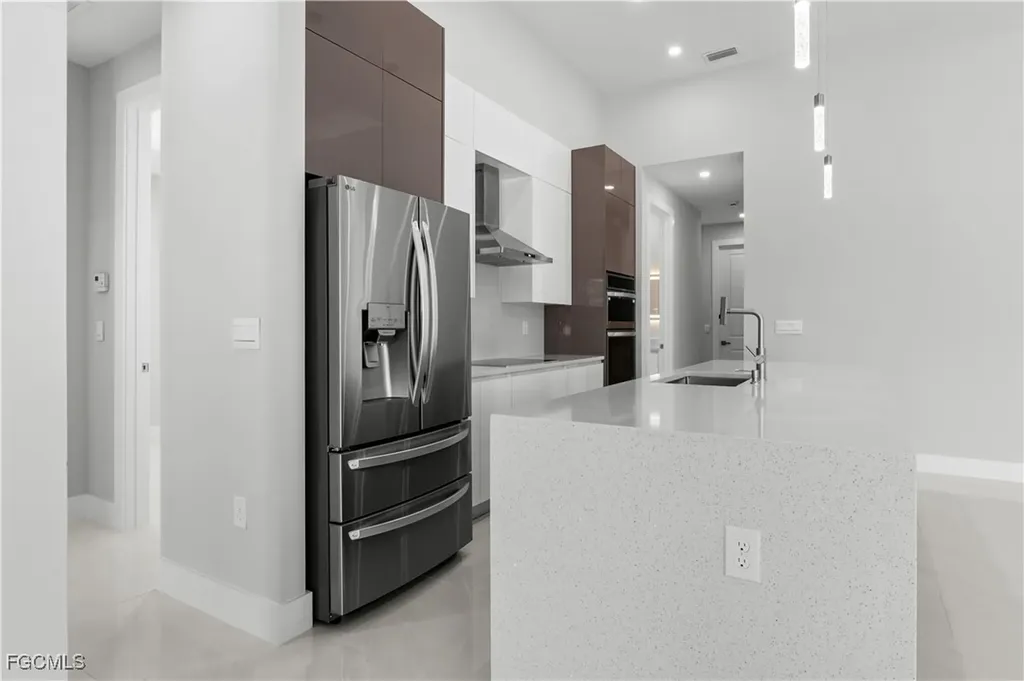 3114 Chiquita Boulevard N Cape Coral FL 33993