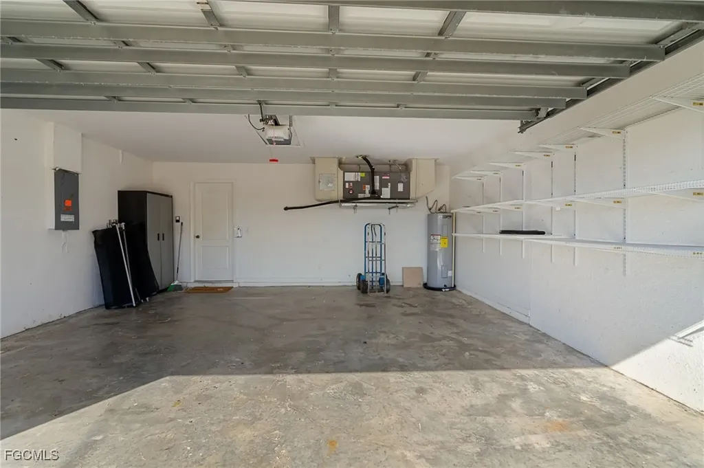 131 NW 6th Street Cape Coral FL 33993