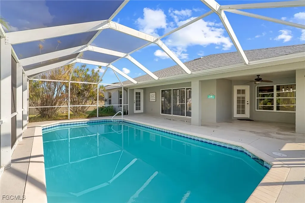 131 NW 6th Street Cape Coral FL 33993
