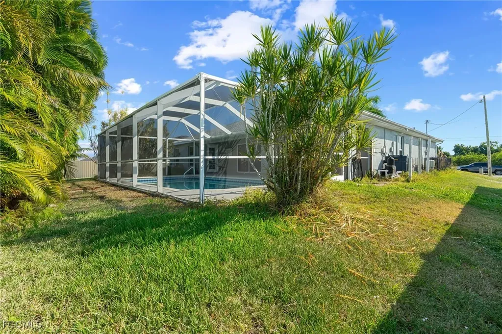 131 NW 6th Street Cape Coral FL 33993