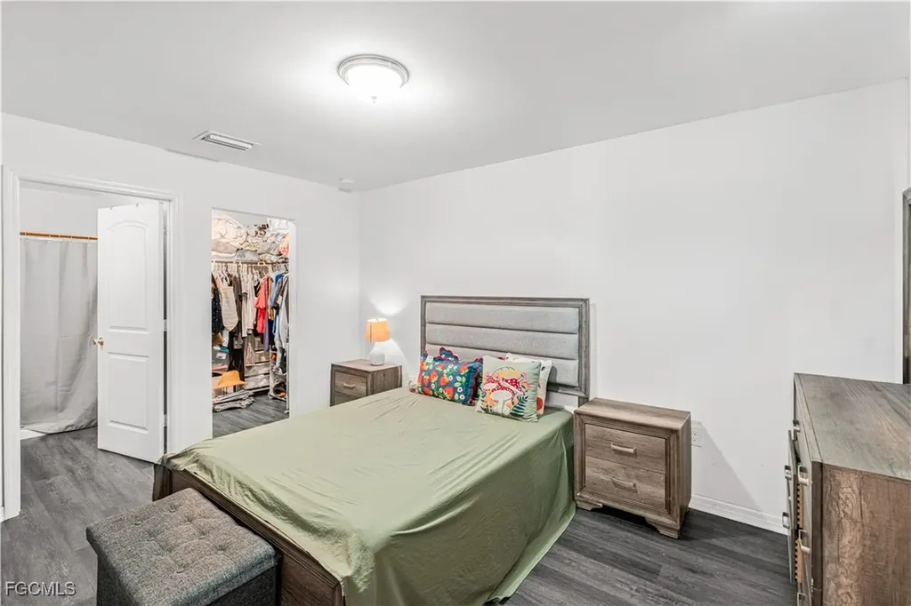 216 Des Cartes Street Fort Myers FL 33913