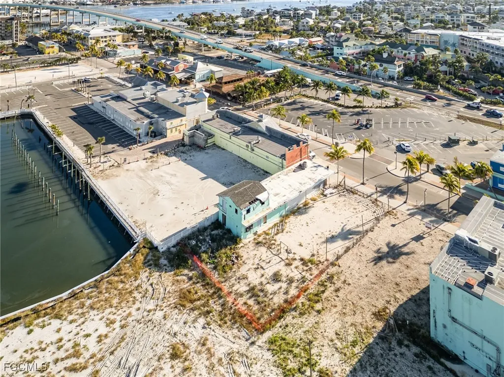 185 Old San Carlos Boulevard Fort Myers Beach FL 33931
