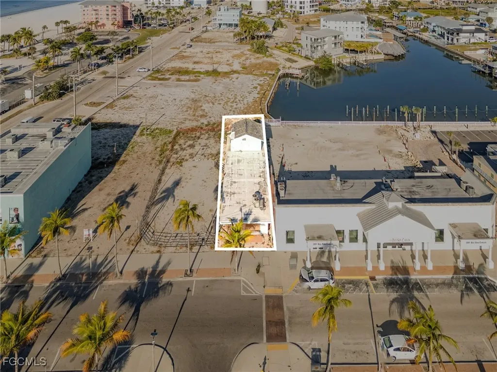 185 Old San Carlos Boulevard Fort Myers Beach FL 33931