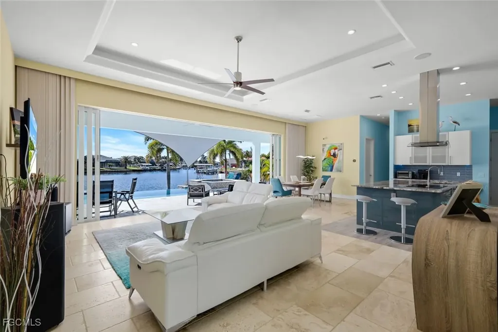 1000 NW 37th Place Cape Coral FL 33993