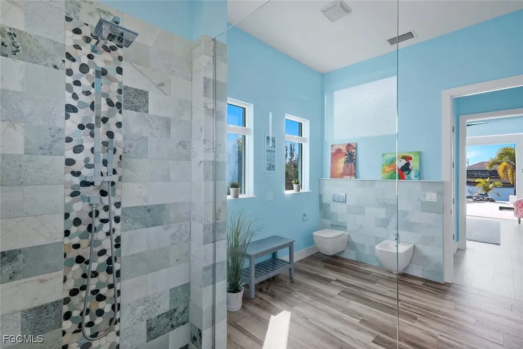 1000 NW 37th Place Cape Coral FL 33993