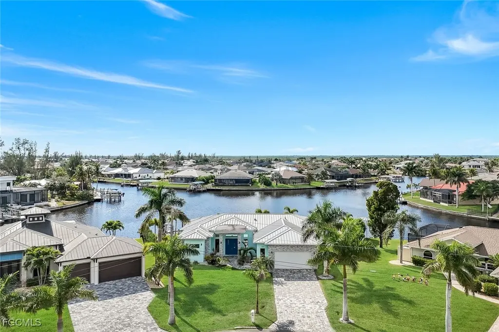 1000 NW 37th Place Cape Coral FL 33993