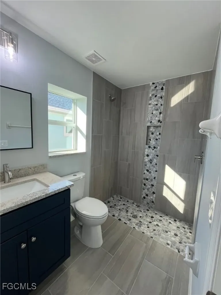 5637 Genesee Parkway Bokeelia FL 33922