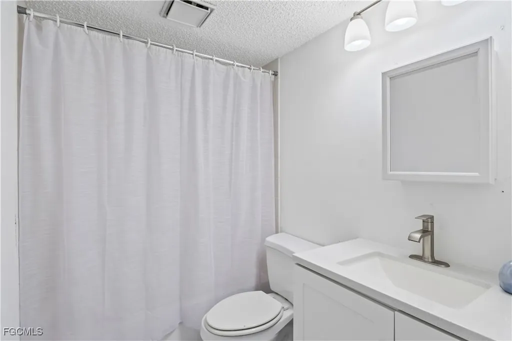 7080 Nantucket Circle North Fort Myers FL 33917