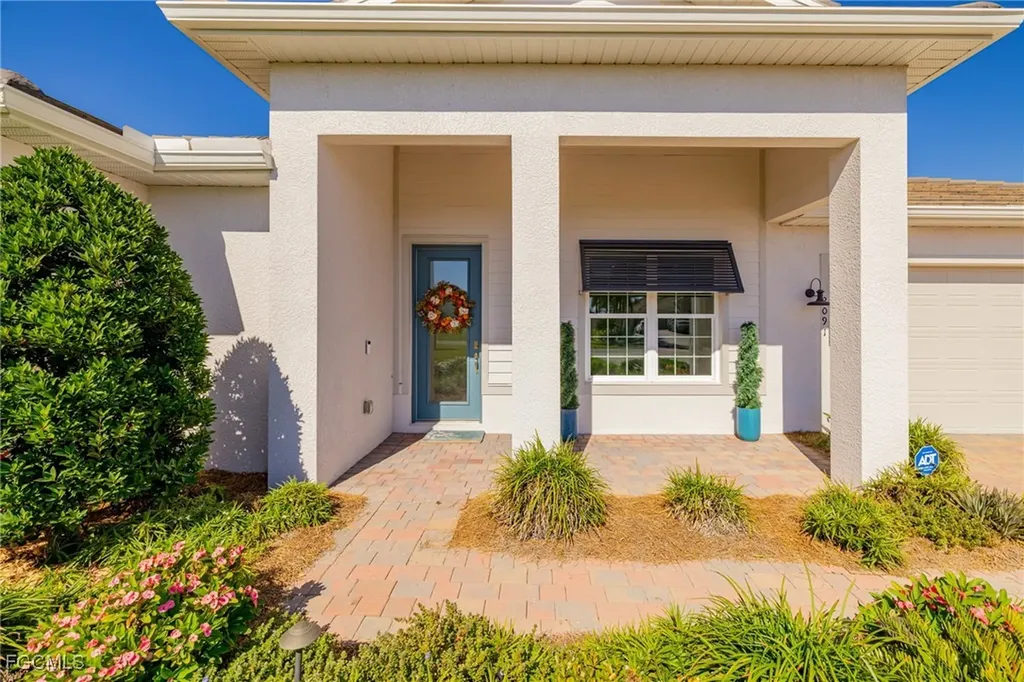 2091 Hickeys Creekside Drive Alva FL 33920