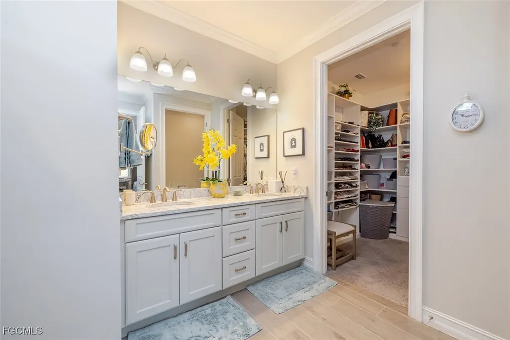 2091 Hickeys Creekside Drive Alva FL 33920