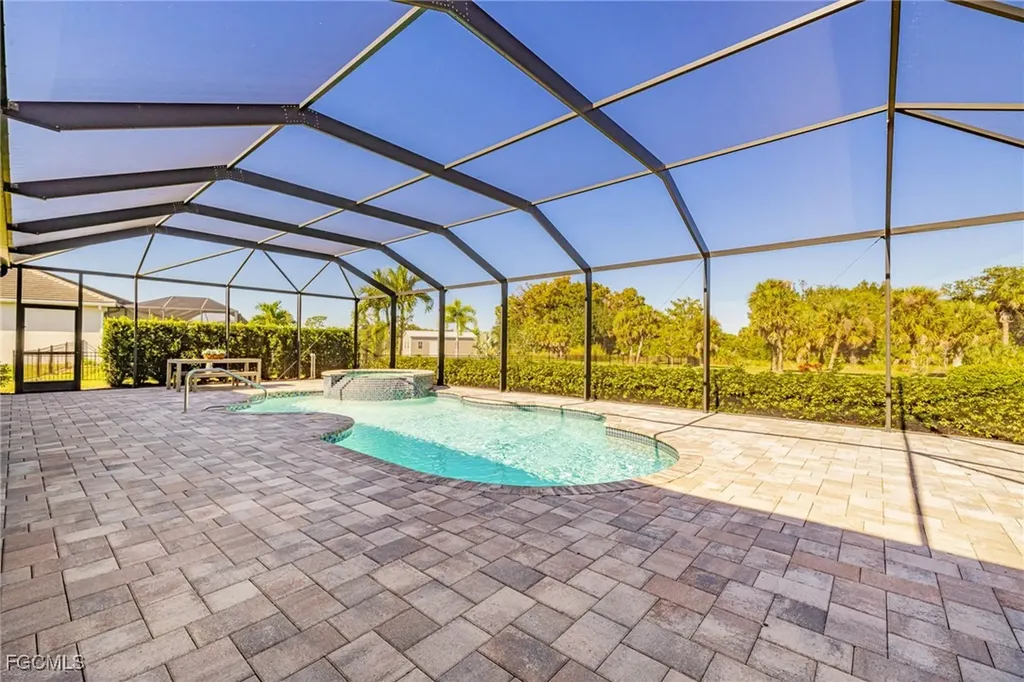 2091 Hickeys Creekside Drive Alva FL 33920