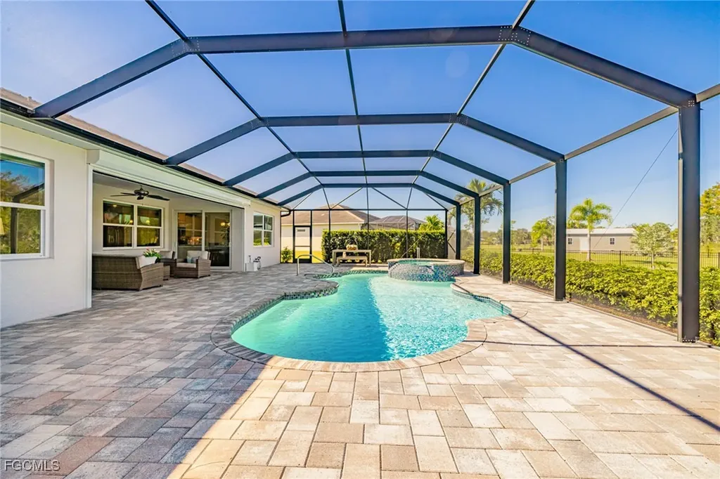 2091 Hickeys Creekside Drive Alva FL 33920