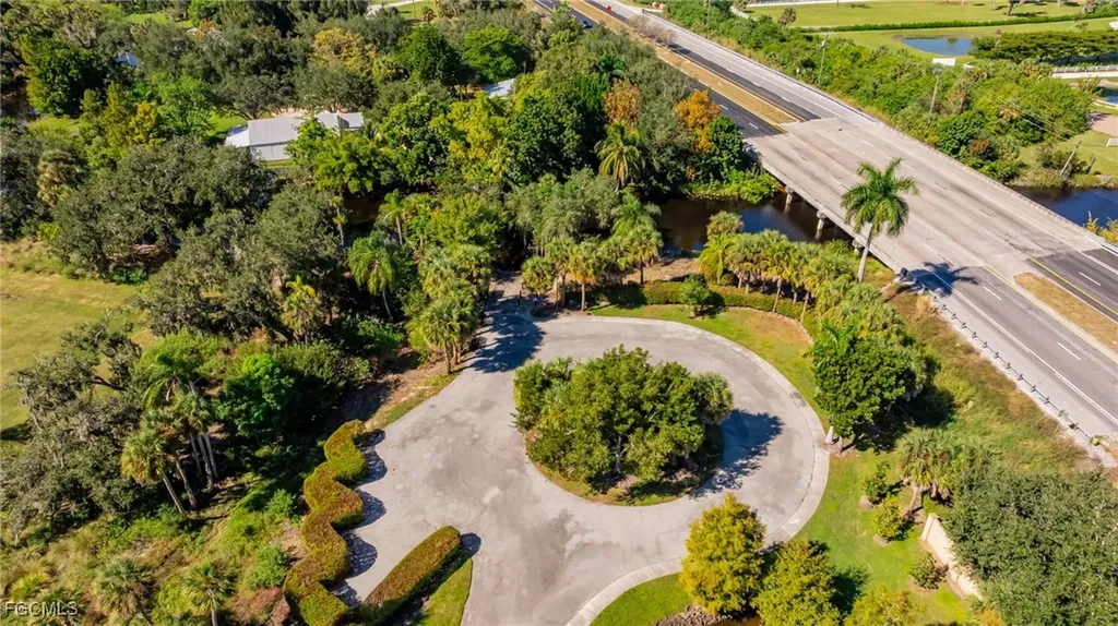 2091 Hickeys Creekside Drive Alva FL 33920