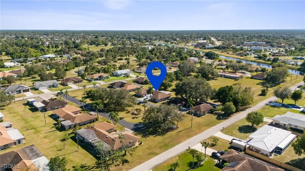 235 Thistle Court Lehigh Acres FL 33936
