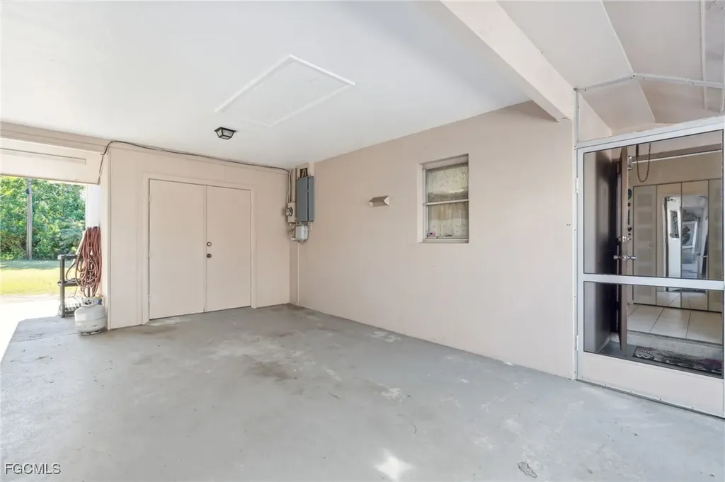 235 Thistle Court Lehigh Acres FL 33936