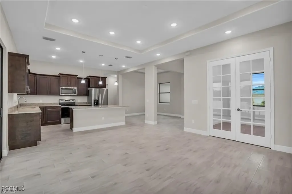 3737 SW 2nd Street Cape Coral FL 33991