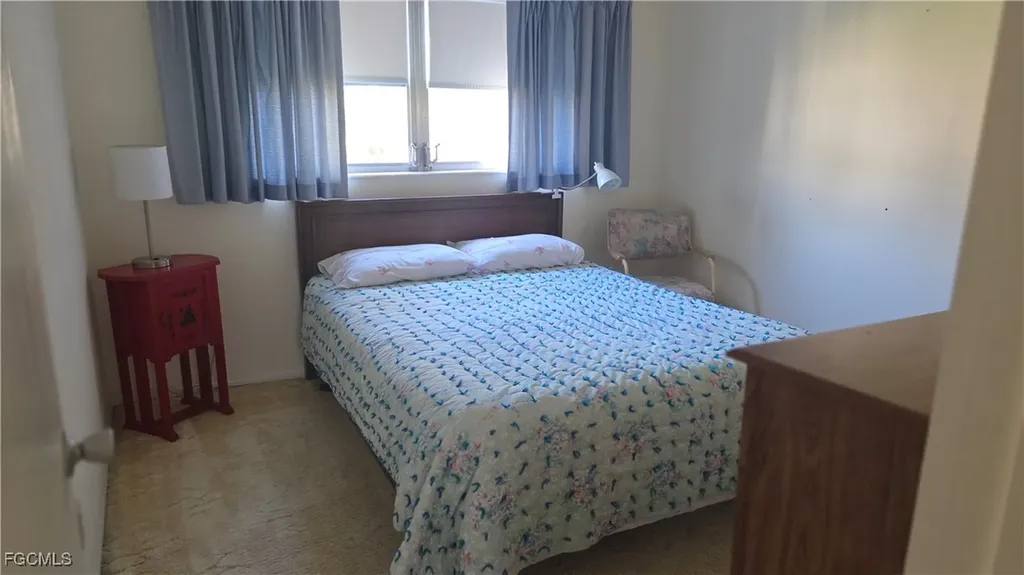 1423 Tropic Terrace North Fort Myers FL 33903