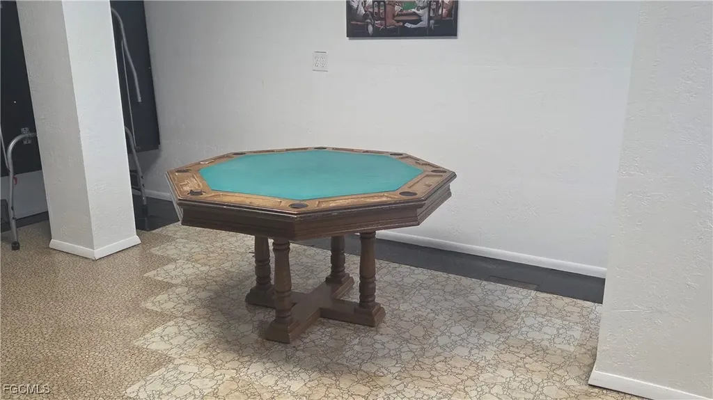 1423 Tropic Terrace North Fort Myers FL 33903