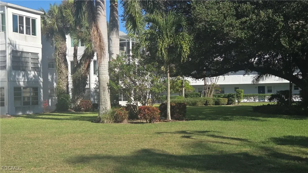 1423 Tropic Terrace North Fort Myers FL 33903