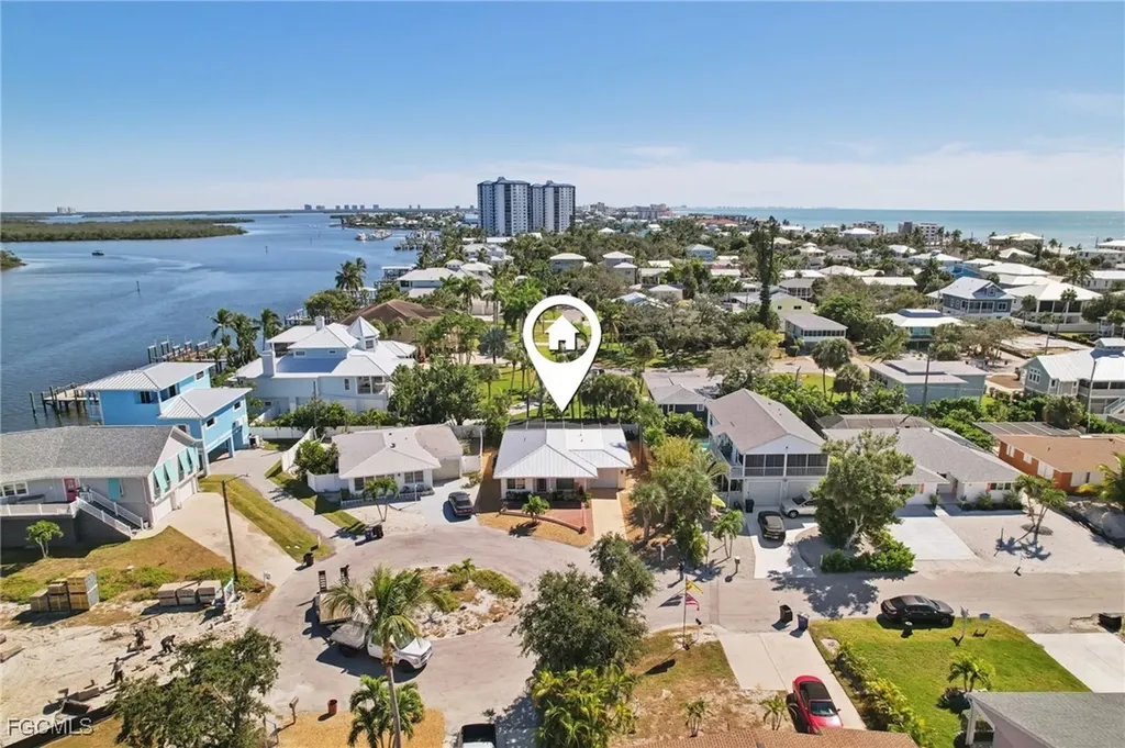 210 Hibiscus Drive Fort Myers Beach FL 33931