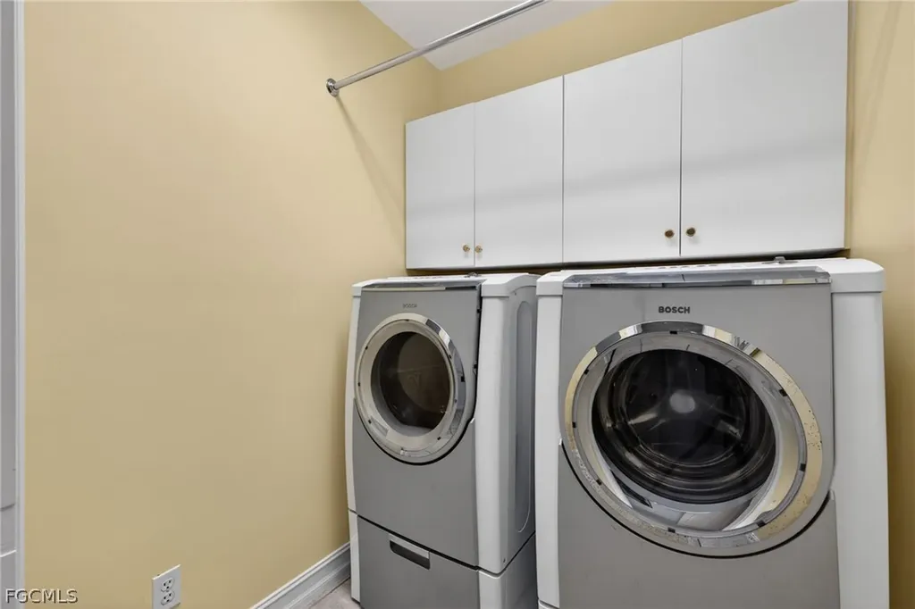 5675 Baltusrol Court Sanibel FL 33957