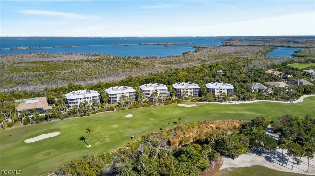 5675 Baltusrol Court Sanibel FL 33957