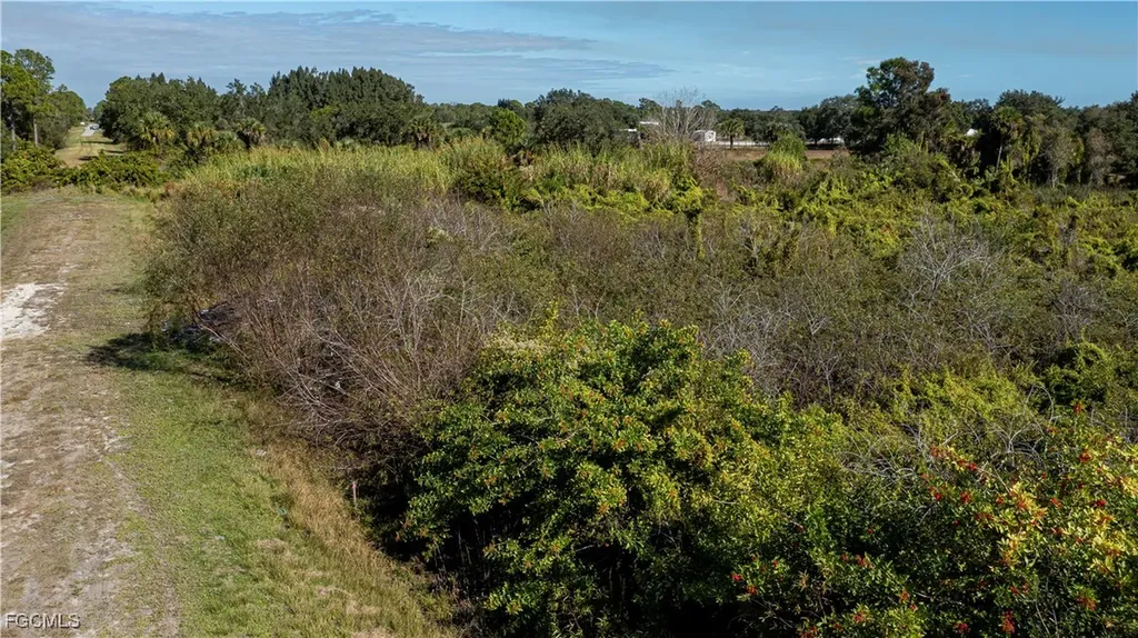 165 & 175 N Verda Street Clewiston FL 33440