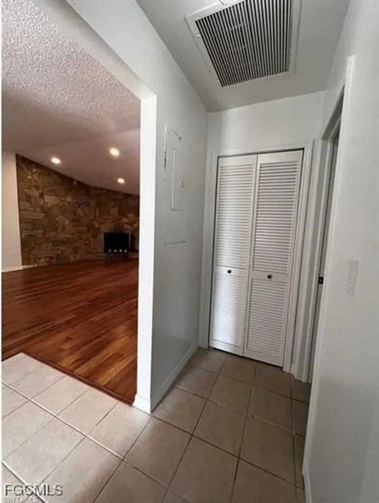 4803 Triton Court W Cape Coral FL 33904