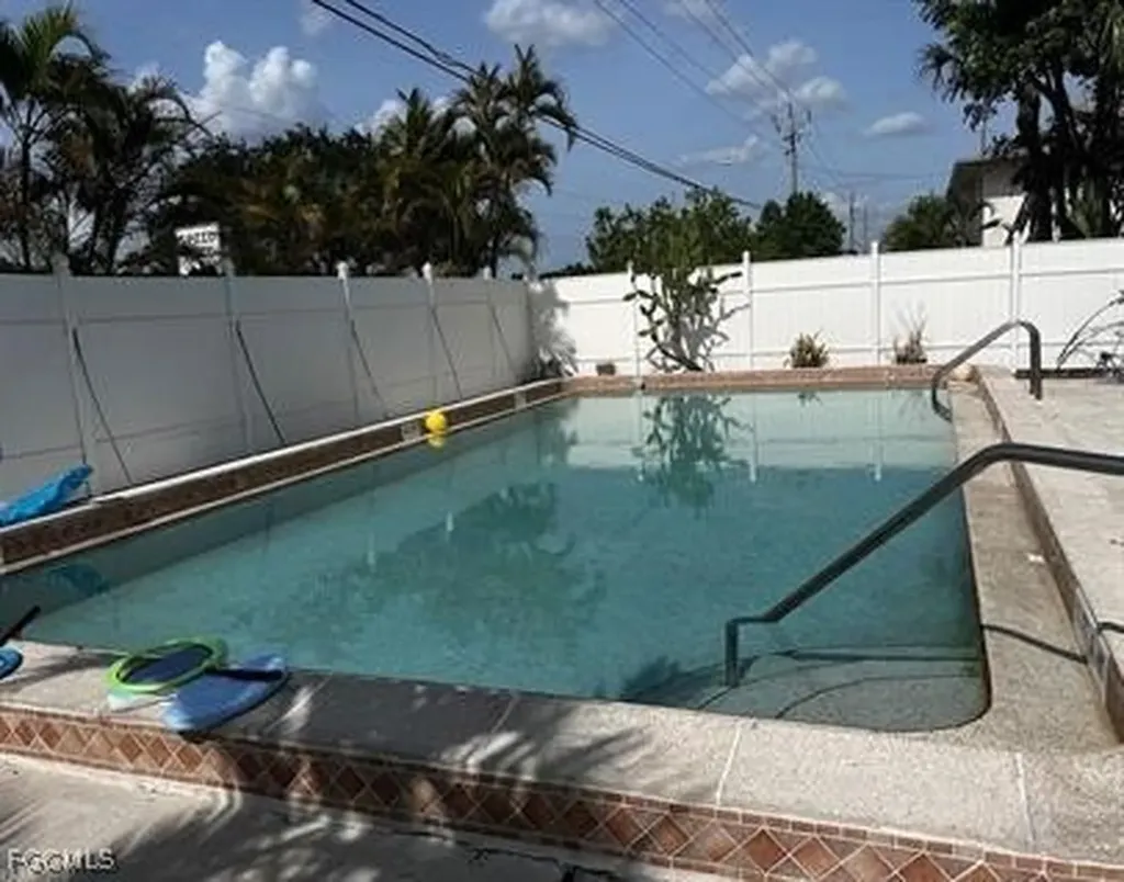 4803 Triton Court W Cape Coral FL 33904