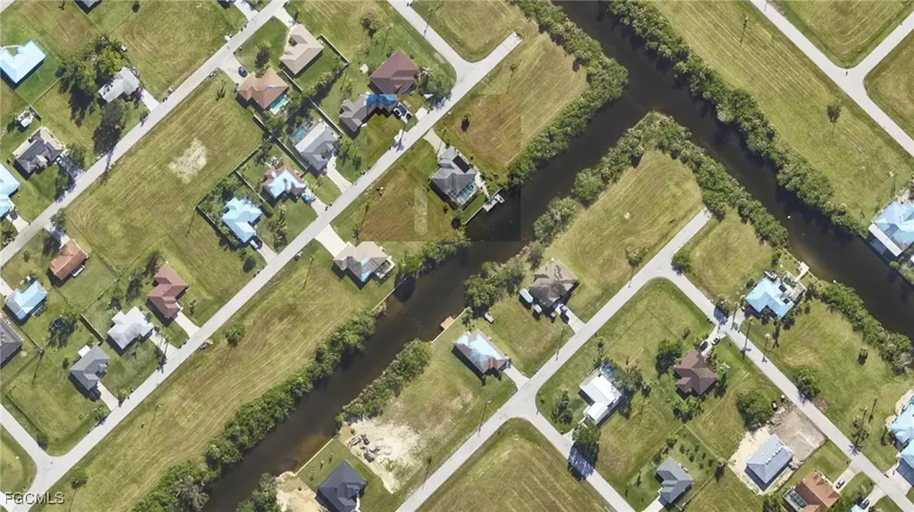 1810 NE 21st Place Cape Coral FL 33909