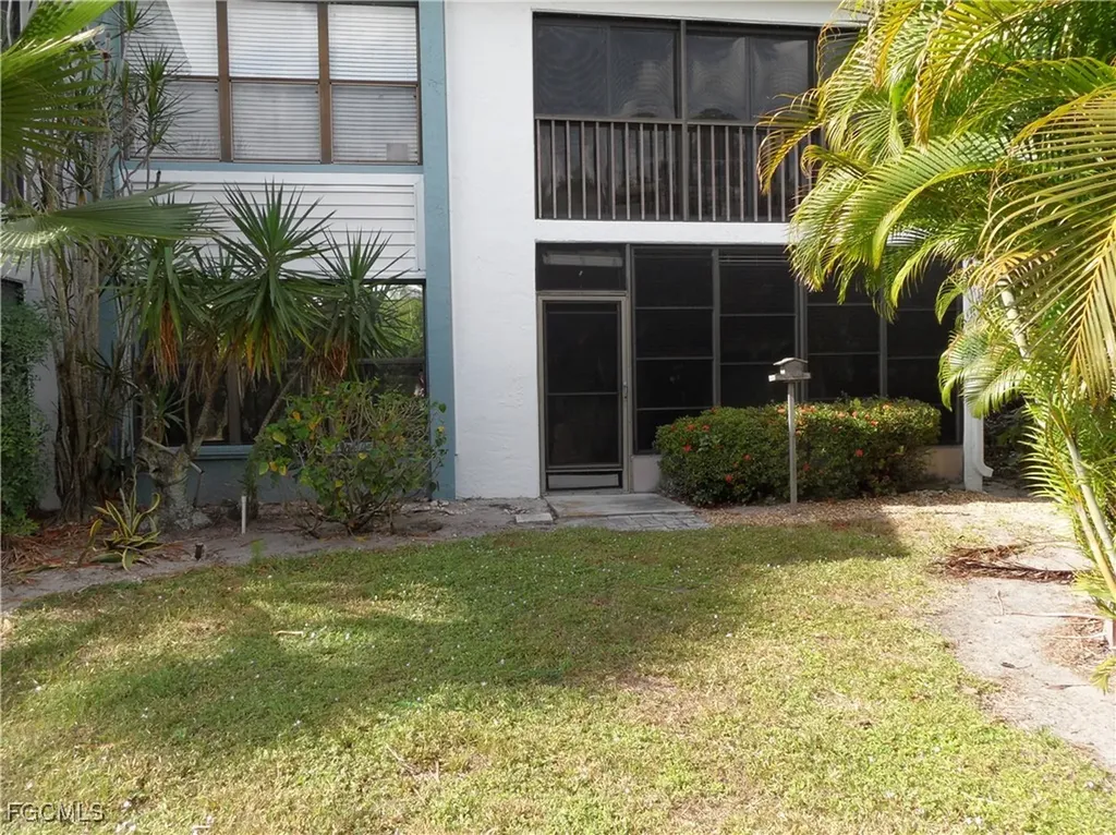 13351 Greengate Boulevard Fort Myers FL 33919