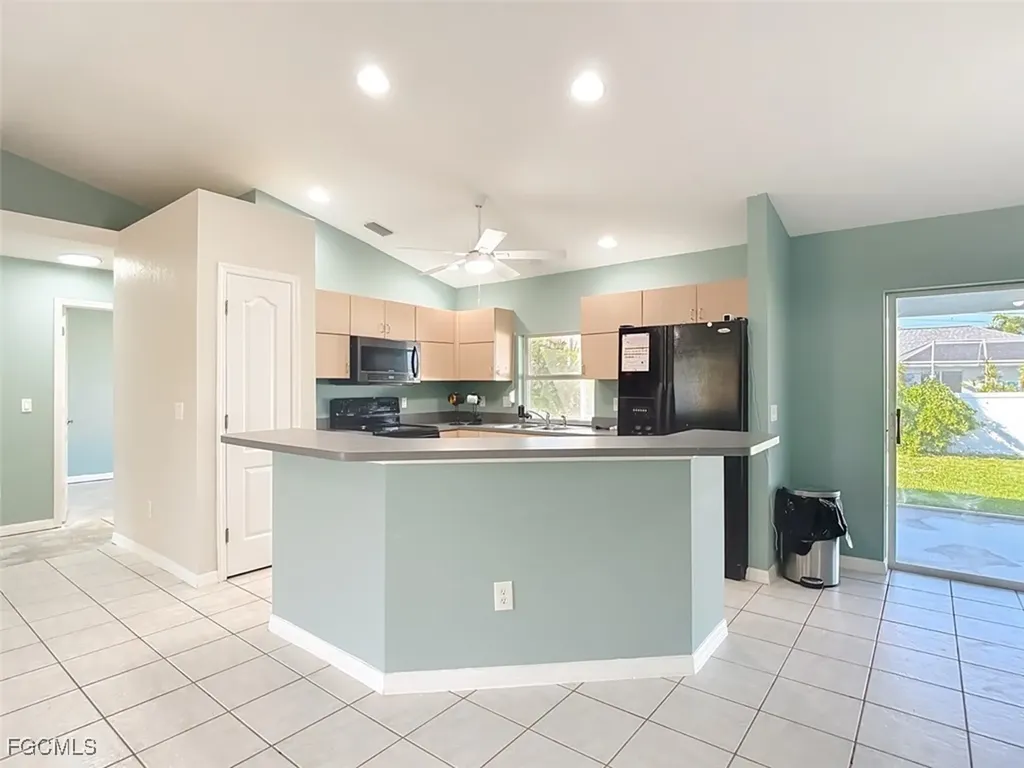4408 SW 20th Place Cape Coral FL 33914