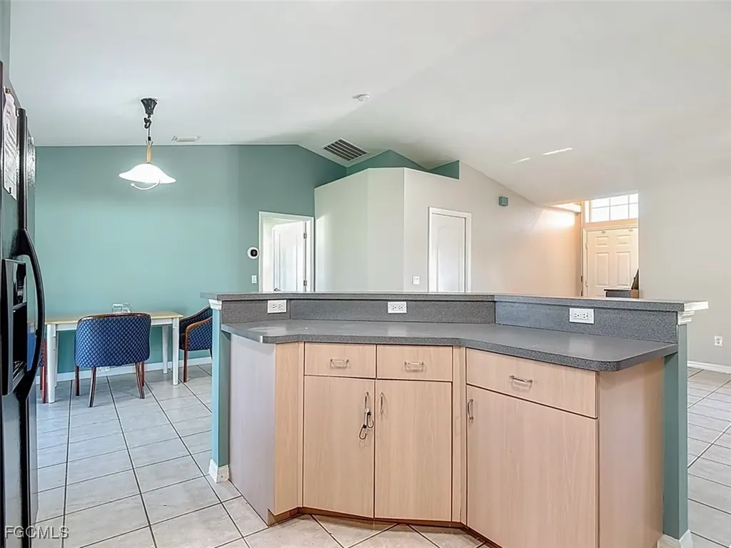 4408 SW 20th Place Cape Coral FL 33914