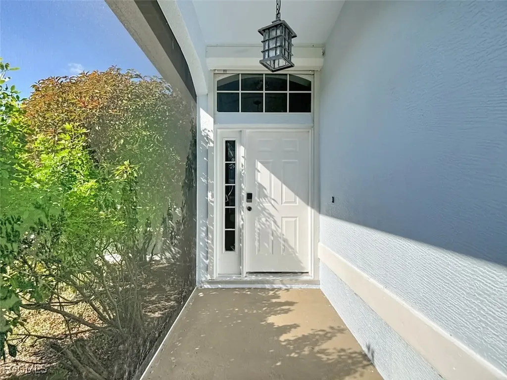 4408 SW 20th Place Cape Coral FL 33914
