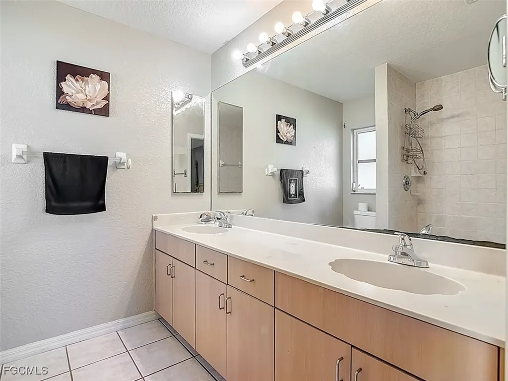 4408 SW 20th Place Cape Coral FL 33914
