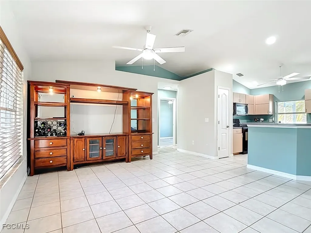 4408 SW 20th Place Cape Coral FL 33914