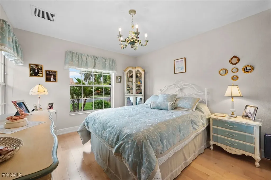8009 Breton Circle Fort Myers FL 33912