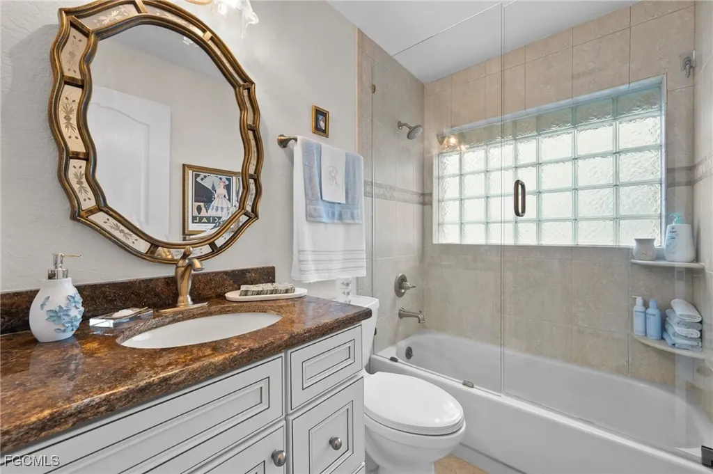 8009 Breton Circle Fort Myers FL 33912