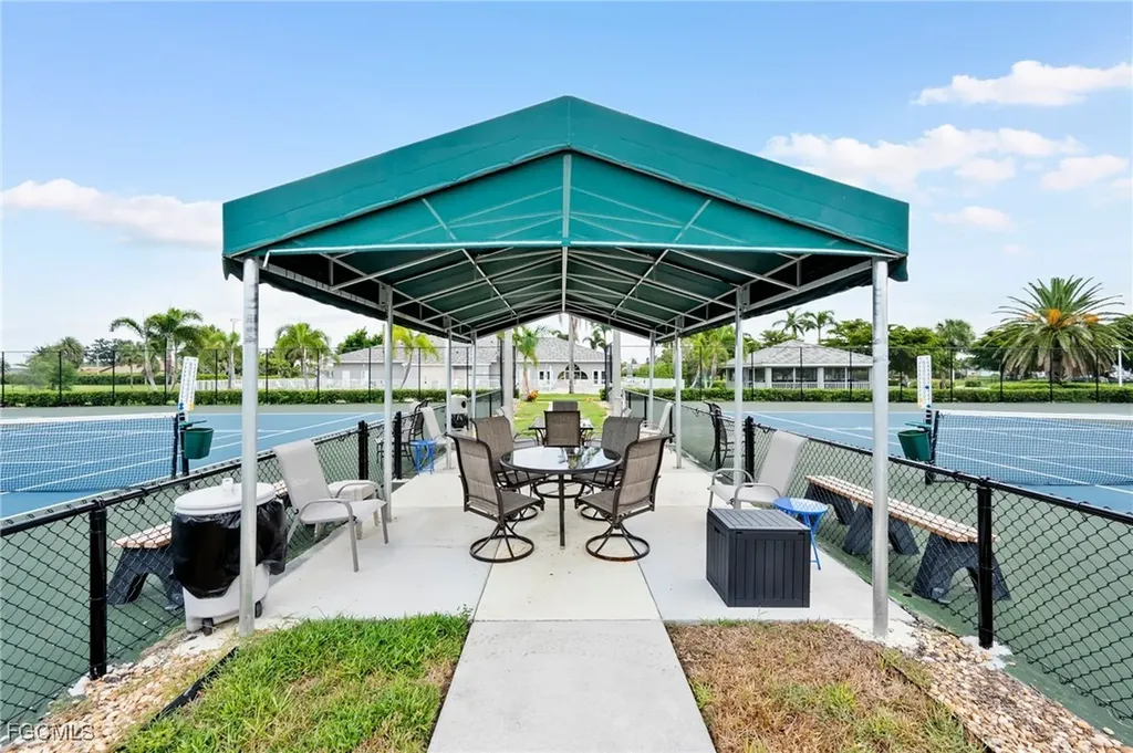 8009 Breton Circle Fort Myers FL 33912