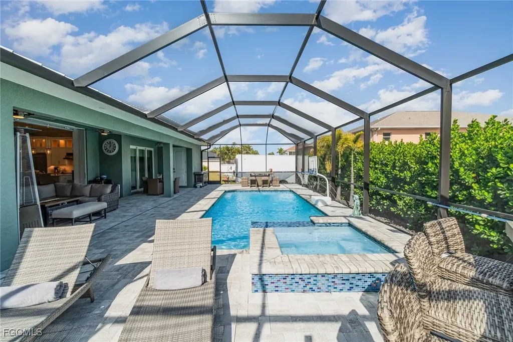 Cape Coral FL, 5407 SW 16th Place